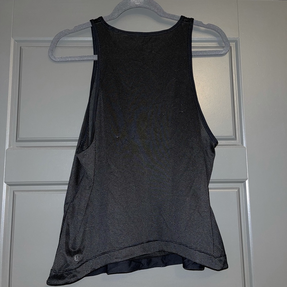 Black lululemon jersey top